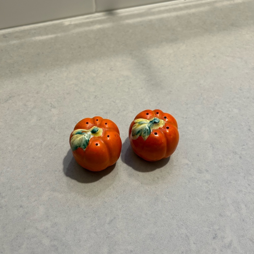 Vintage Pumpkin Salt and Pepper Shakers